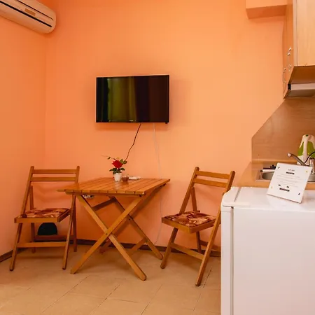 In The Center Of Sunny By Flat Mаnаger Apartment *